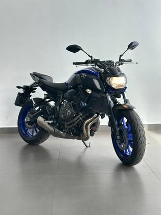 YAMAHA MT-07 ABS YAMAHA MT-07 ABS